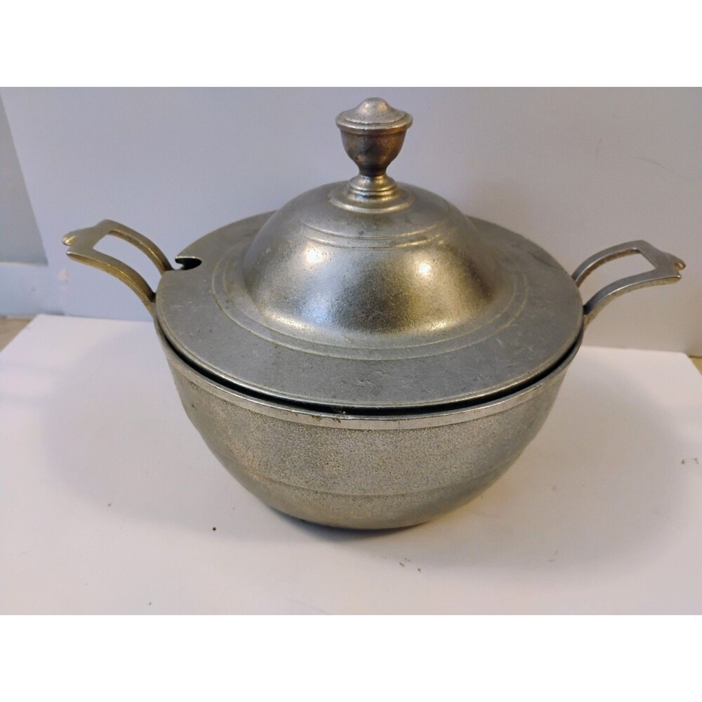 Vintage Wilton Armetale Columbia PA Pewter-Alternative Covered Soup Tureen Lid